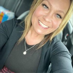 Meet your Posher, Mandie